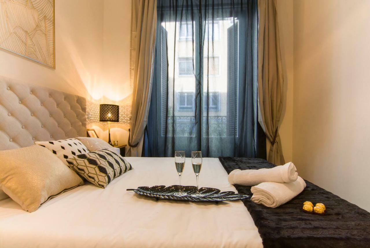 מדריד Sol Luxury Suites מראה חיצוני תמונה