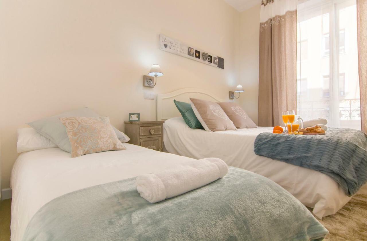 מדריד Sol Luxury Suites מראה חיצוני תמונה
