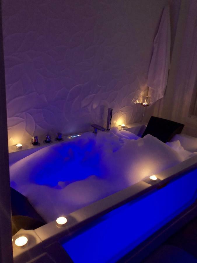 מדריד Sol Luxury Suites מראה חיצוני תמונה