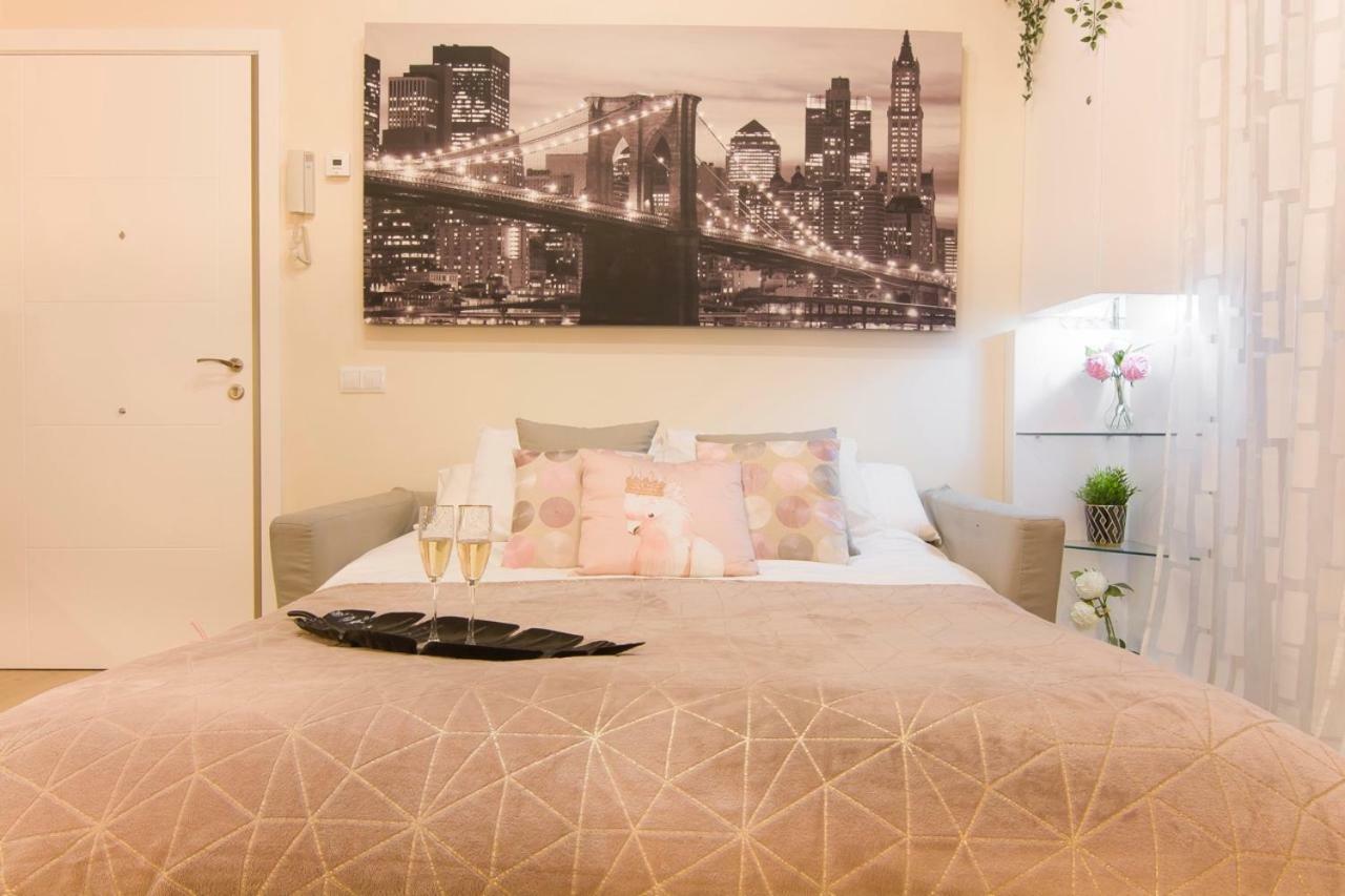 מדריד Sol Luxury Suites מראה חיצוני תמונה